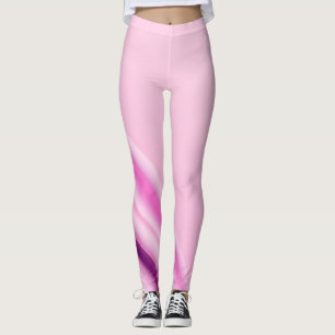 Las mujeres lucen leggings rosa claro