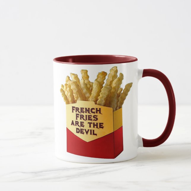 Las patatas fritas son la taza del diablo (Derecha)