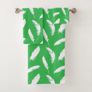 Las plumas blancas en el verde jade