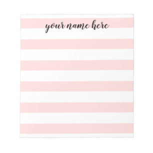 Las rayas rosadas personalizaron la libreta