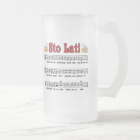 ¡Lat de Sto! Canción con las tazas de cerveza