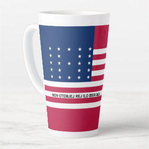 Latte Taza de café con la bandera patriótica del atolón 