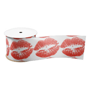 Lazo De Raso Besando los labios rojos Thunder_Cove
