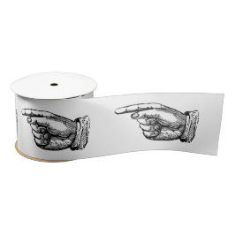 Lazo De Raso Cinta victoriana con el dedo señalando la mano