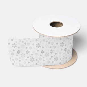 Lazo De Raso Copos de nieve de plata minimalistas