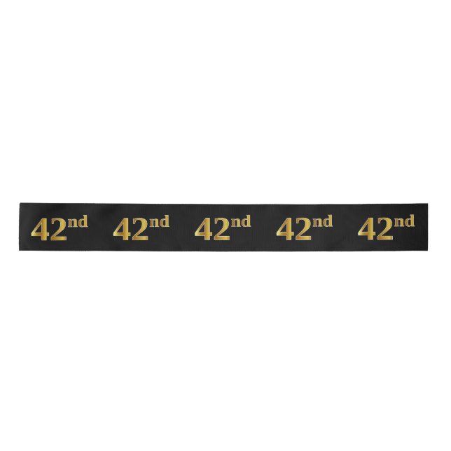 Lazo De Raso Faux/Imitation Gold "42nd" Event Number (Negro) (Anverso)