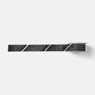 Lazo De Raso Hoja brillante en blanco y negro en primer plano