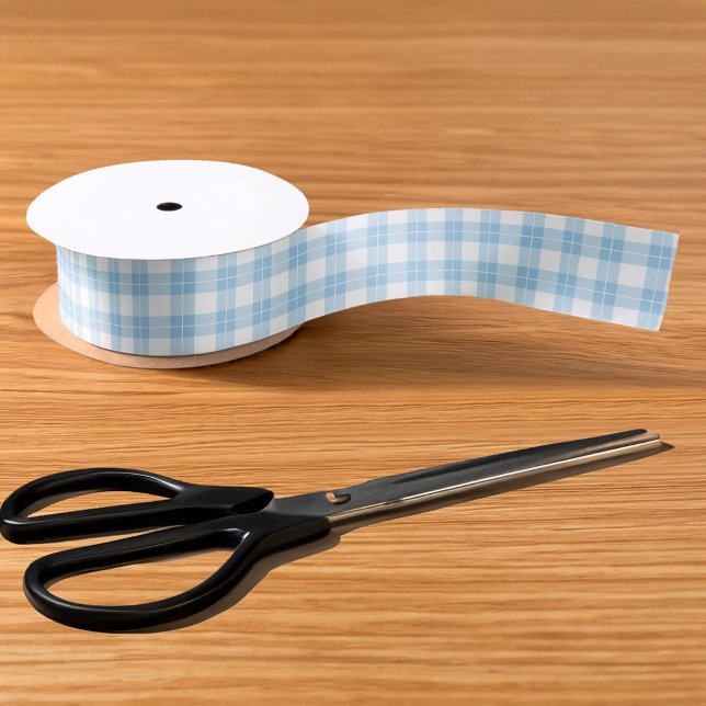 Lazo De Raso Patrón azul claro y blanco trenzado (Classic Light Blue and White Plaid Pattern Satin Ribbon in situ)