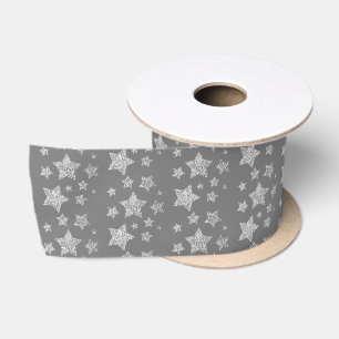 Lazo De Raso Patrón de Navidad de Estrellas Plateadas Brillante
