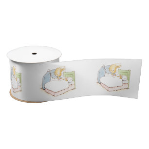 Lazo De Raso Peter Rabbit en cama (alimentado por su madre)