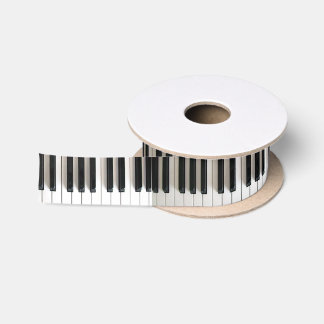 Lazo De Raso piano de música en blanco y negro