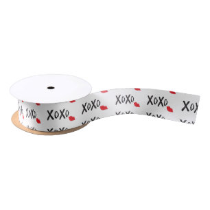 Lazo De Raso XoXo-abrazos-besos-con-labios-rojos