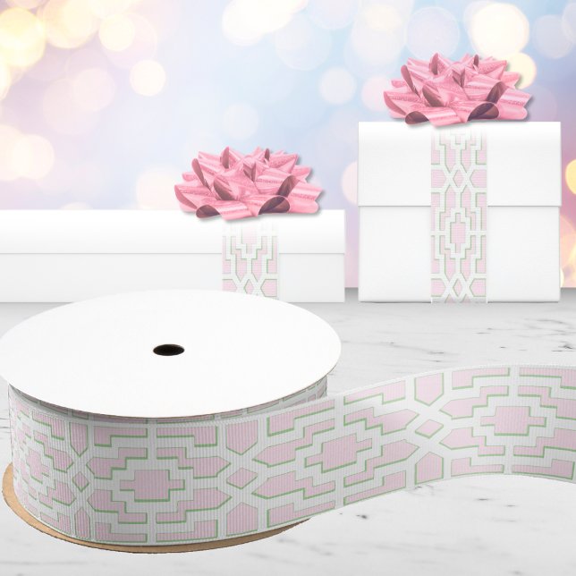 Lazo De Tela Gruesa Chippendale Fret in Pink and Green (Subido por el creador)