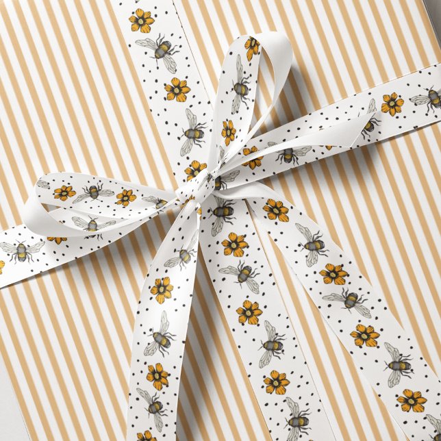Lazo De Tela Gruesa Flores de abejas blancas y cosmos resplandecientes (Pretty Floral Insect Bee Ribbon. Hand Drawn Honeybees and Yellow Flowers with Black Polka Dots. )