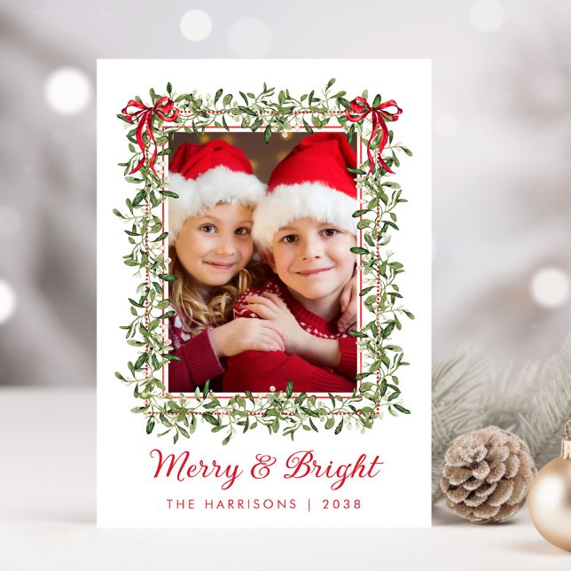 Lazos Verdes Rojo Alegre Navidad Foto (Share the love and warmth of the holiday season with this personalized photo Christmas card)