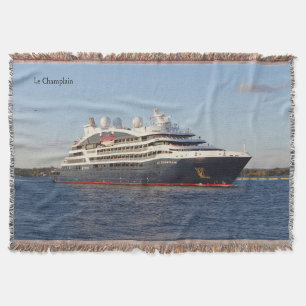 Le Champlain lanza manta
