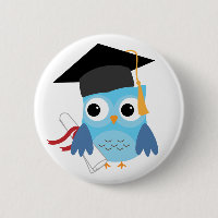 Lechuza azul con botón de graduación de diploma