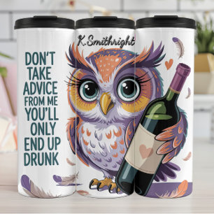 Lechuza con botella de vino