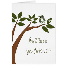 Lechuza De Amor Verde En El Árbol