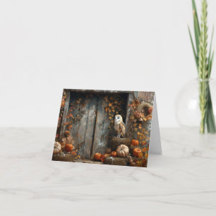 Lechuza de grano y madera de grano de época otoño