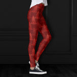 Leggings Árbol de Navidad clásico | Rojo de cardenales rico<br><div class="desc">¡Esta es la temporada para el alegre arte de llevar puesto! Moderno, oscuro y monótono atuendo de moda navideña. Este divertido diseño festivo incluye unos brillantes árboles de Navidad con una bandeja de pintura friki realzada con un purpurina metálico falso y un fondo sólido de perfil bajo que combina a...</div>