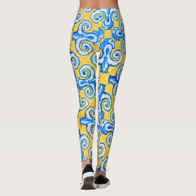 Leggings Baldosas con motivos mediterráneos amarillo y azul (Reverso)