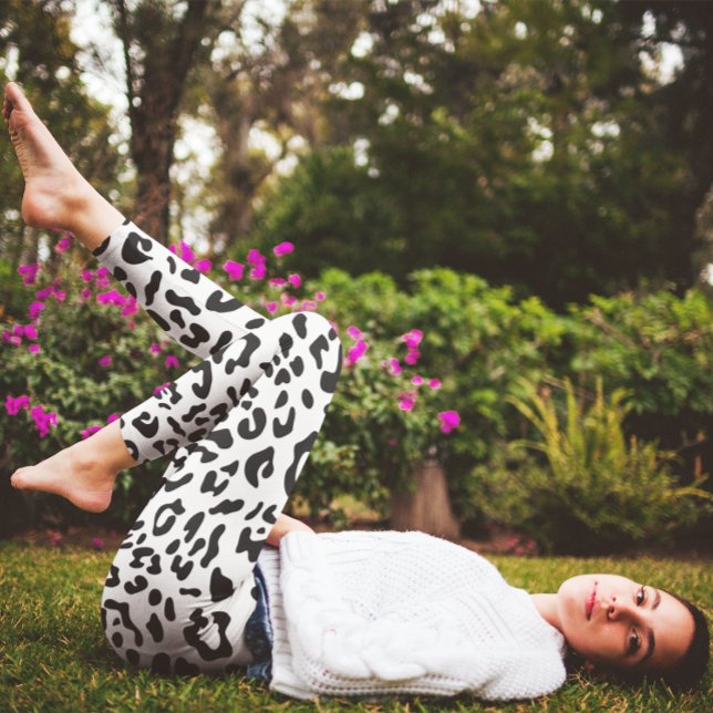 Leggings Black and White Leopardo Spot (Subido por el creador)
