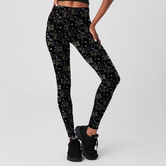 Leggings Bonito Violeta Negra Ditsy FLoral Pattern Girly (Pretty black violet ditsy floral pattern printed leggings for yoga, fitness, pilates & lifestyle.)