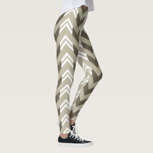 Leggings Brown moderno, beige, modelo blanco de Chevron