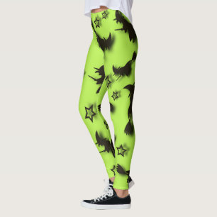 Leggings Bruja voladora entre las estrellas en la noche de