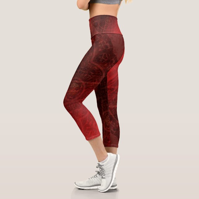 Leggings Capri Aceptación | Medallones de Meditación Roja (Izquierda)