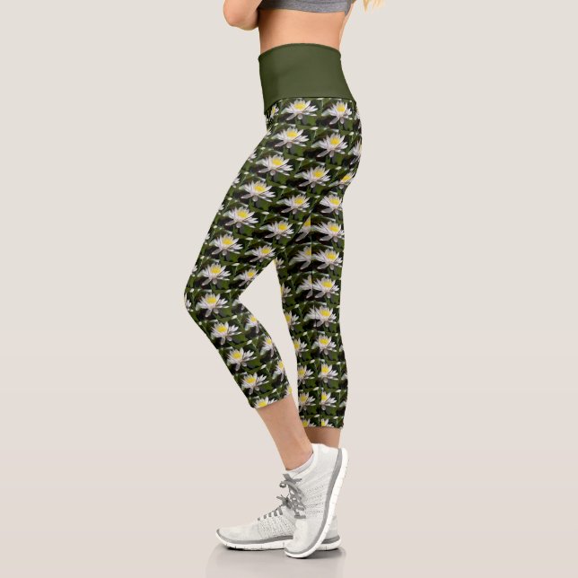 Leggings Capri Agua blanca Lilies Floral (Izquierda)