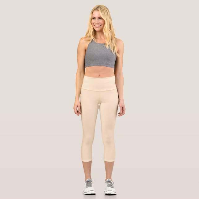 Leggings Capri Almendra en blanco (color sólido) (Anverso)