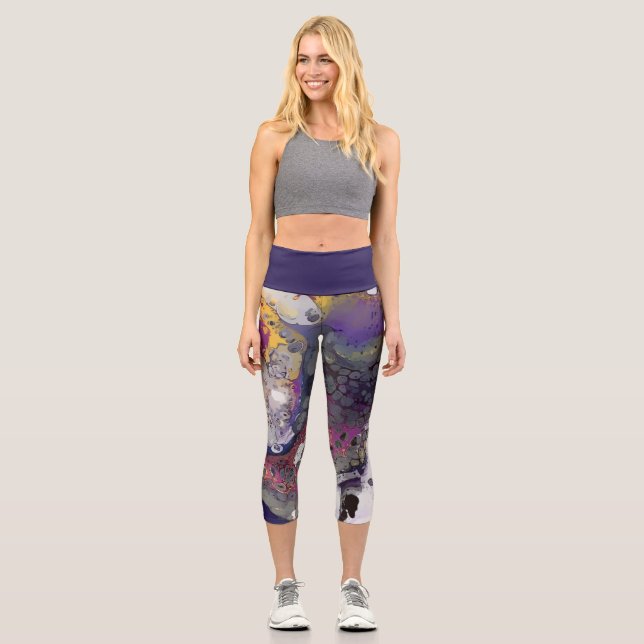 Leggings Capri Ametista metálico, morado, plateado con guiño Amar (Anverso)
