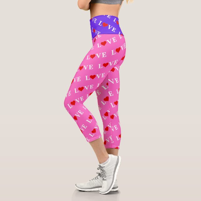 Leggings Capri Amor rosado y Moda Girly corazón Elegante moderno (Izquierda)