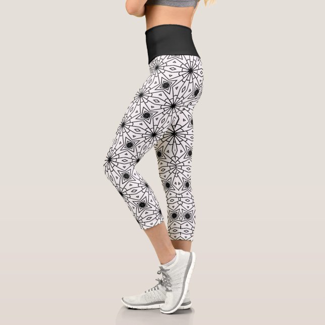 Leggings Capri Arte abstracto moderno en blanco y negro | (Izquierda)