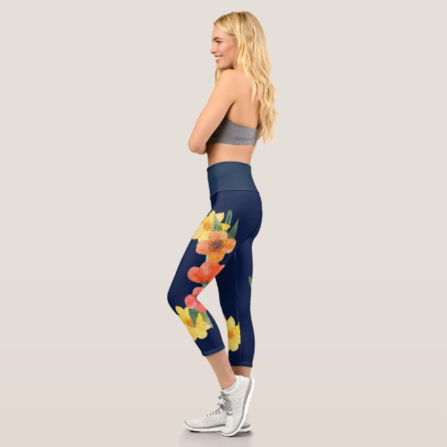 Leggings Capri Azul de la Marina Floral  (Izquierda)