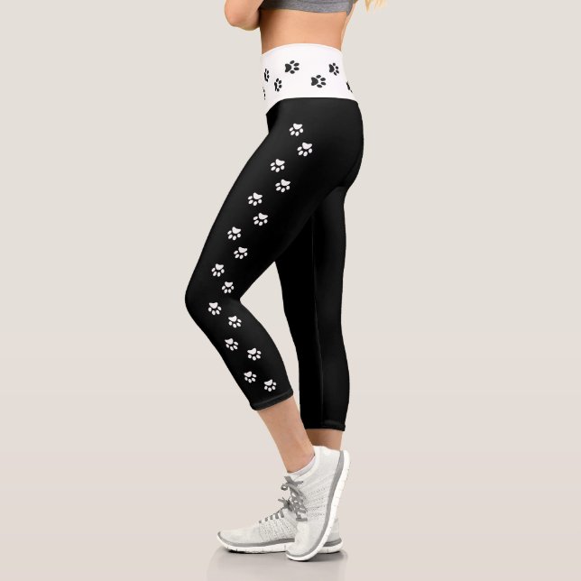 Leggings Capri Banda lateral de impresión de la pata negra y blan (Izquierda)