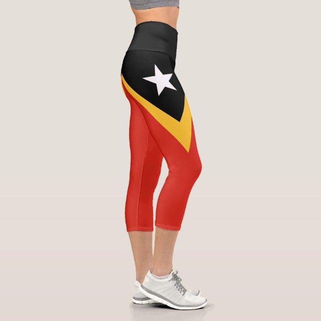 Leggings Capri Bandera de Timor Oriental (Derecha)