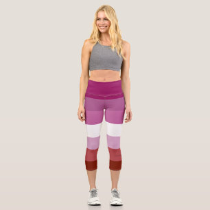 Leggings Capri bandera del orgullo lésbico femenino de SlipperyJo