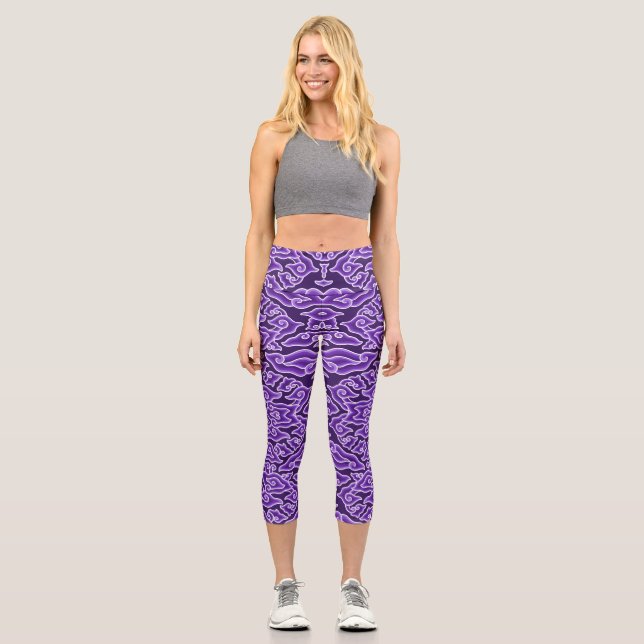 Leggings Capri Batik Motif Megmodiung nubes moradas (Anverso)