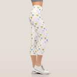 Leggings Capri Boda Compromiso Moda de diamantes Patrón moderno<br><div class="desc">Este diseño moderno presenta un patrón de diamantes. Ideal para bodas y fiestas de compromiso. #boda #engagement #bride #bridetobe #weddinginspirador #weddinginspo #ropa #ropa #ropa #fitness #fitnessapparel #moda #de moda #leggings</div>