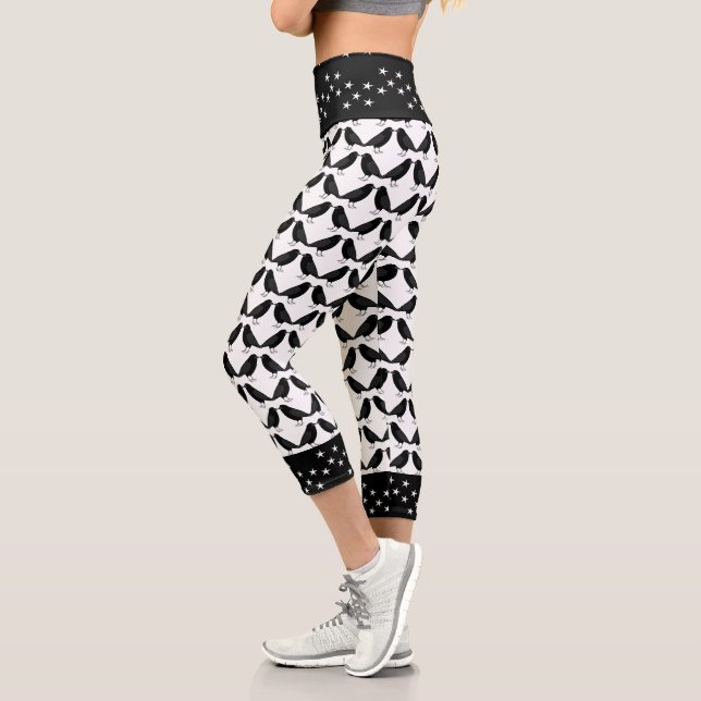 Leggings Capri Boda gótico Kissing Ravens Pattered (Izquierda)