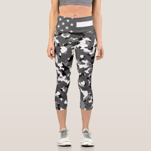 Leggings Capri Camo de invierno militar con bandera estadounidens
