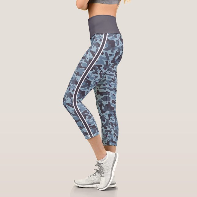Leggings Capri Camuflaje militar azul franjas blancas y azules (Izquierda)
