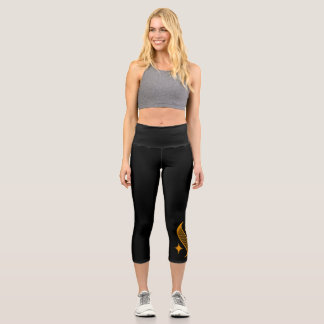Leggings Capri Capris de cintura alta con logo de Pilates de Shin