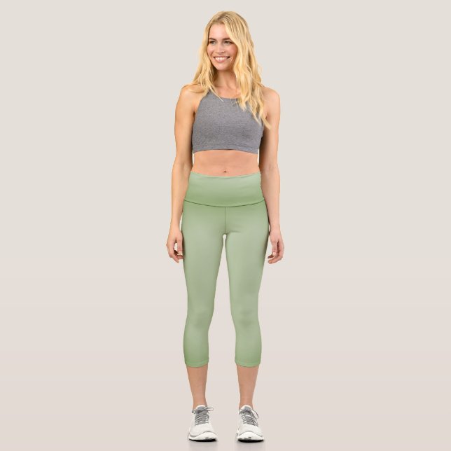 Leggings Capri Celadón verde de jade sólido (Anverso)