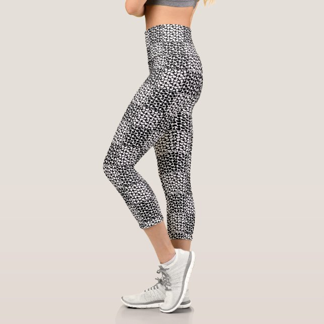 Leggings Capri Checkered Love in Black and White  (Izquierda)