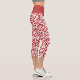Leggings Capri Chic Rojo Oscuro Blanco Patrón Floral de Damasco A