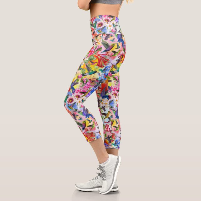 Leggings Capri Colibríes y flores coloridas (Izquierda)